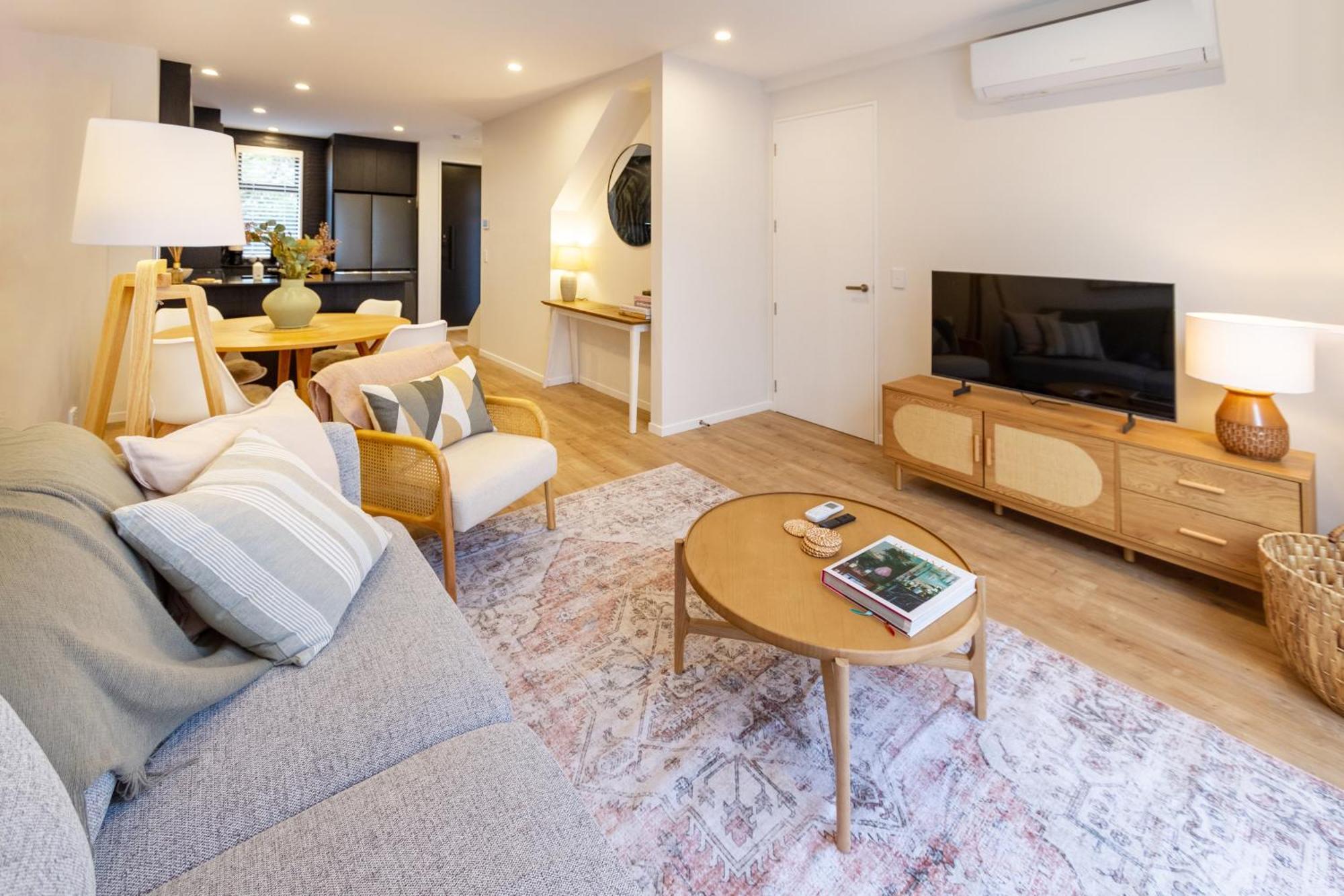 Stylish 3 Bedroom Home In Prime City With Garage Christchurch Zewnętrze zdjęcie